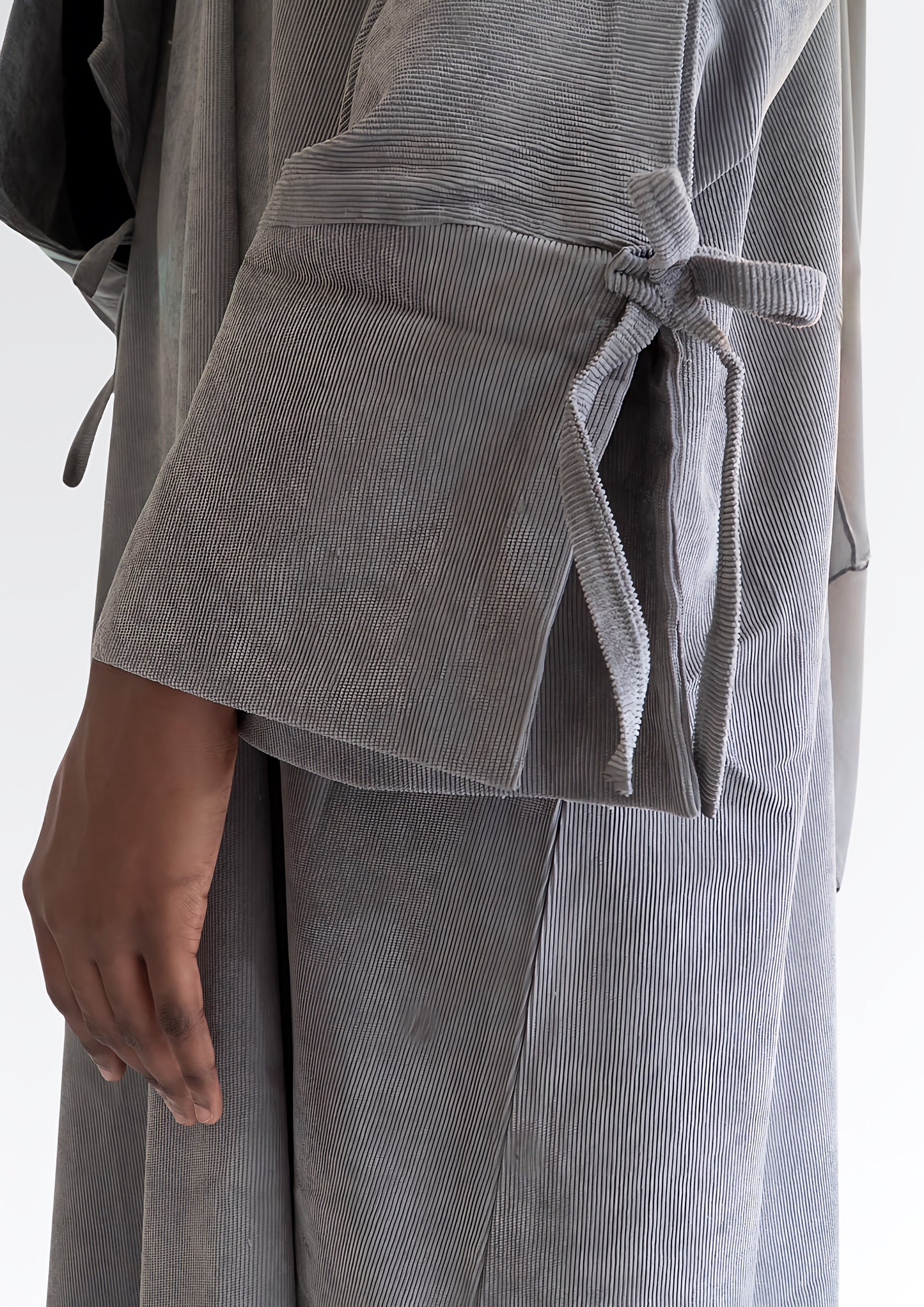 MOONLIGHT GREY
